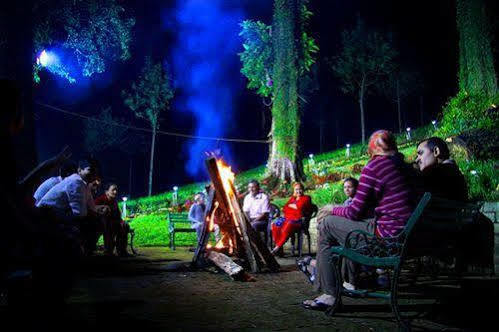 Oak Field Resort Munnar Kültér fotó