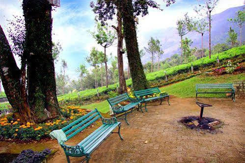 Oak Field Resort Munnar Kültér fotó